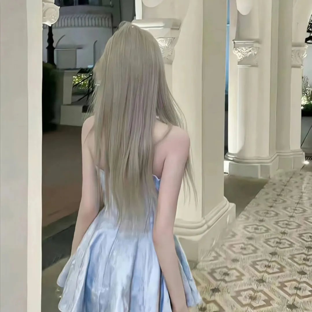 回首红颜撼山河